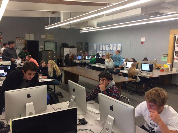 RT @MiramonteHS: Mirador staffers hard at work. @M...