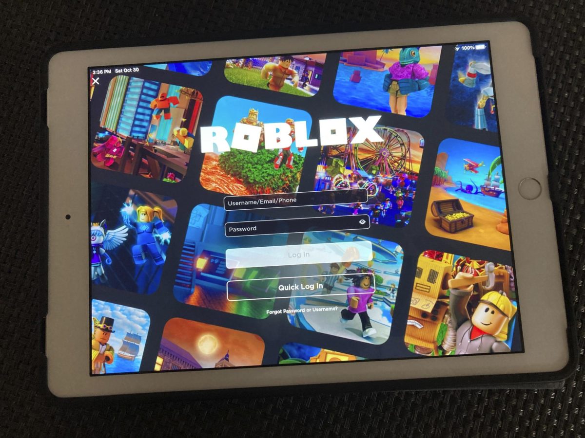 Roblox Floods With Lawsuits and Safety Concerns